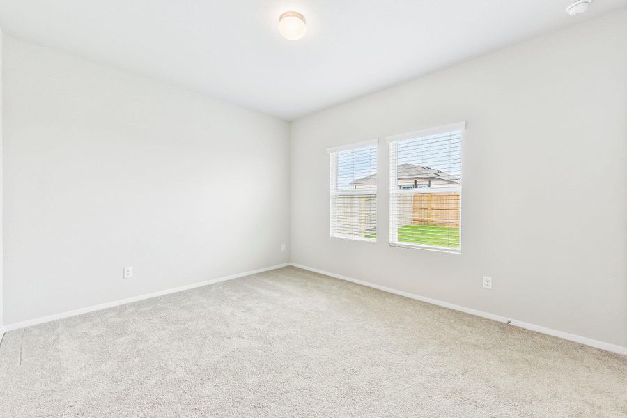 Spacious, unfurnished interior of a new home in Edgebrooke, Pflugerville (Image 14).