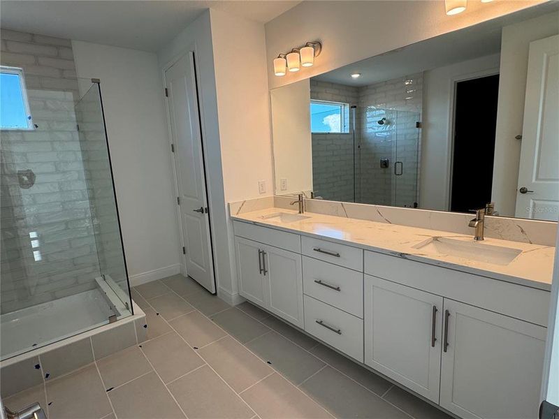 Furnished interior view inside a new home in Hawkstone, Sarasota (Image 12).