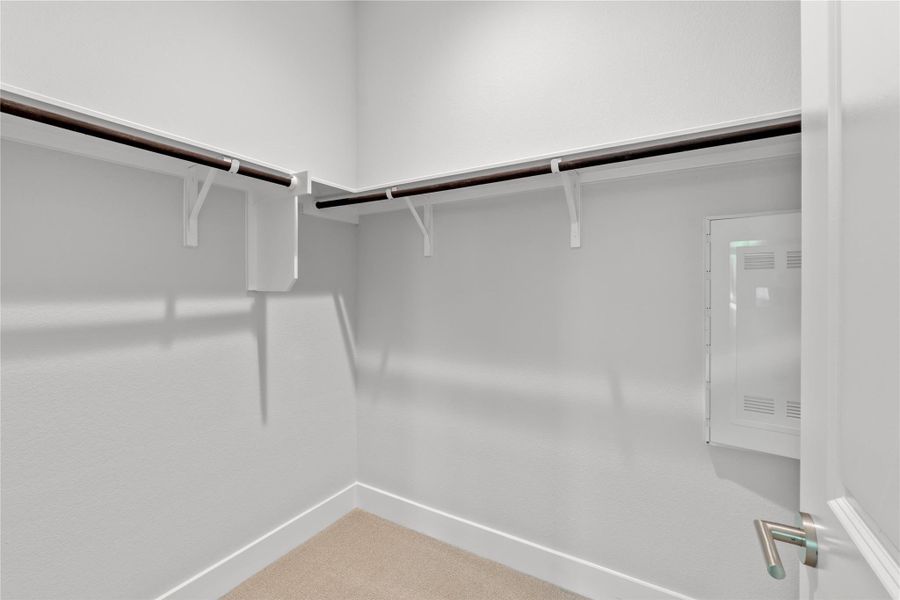 Spacious, unfurnished interior of a new home in , Austin (Image 20).