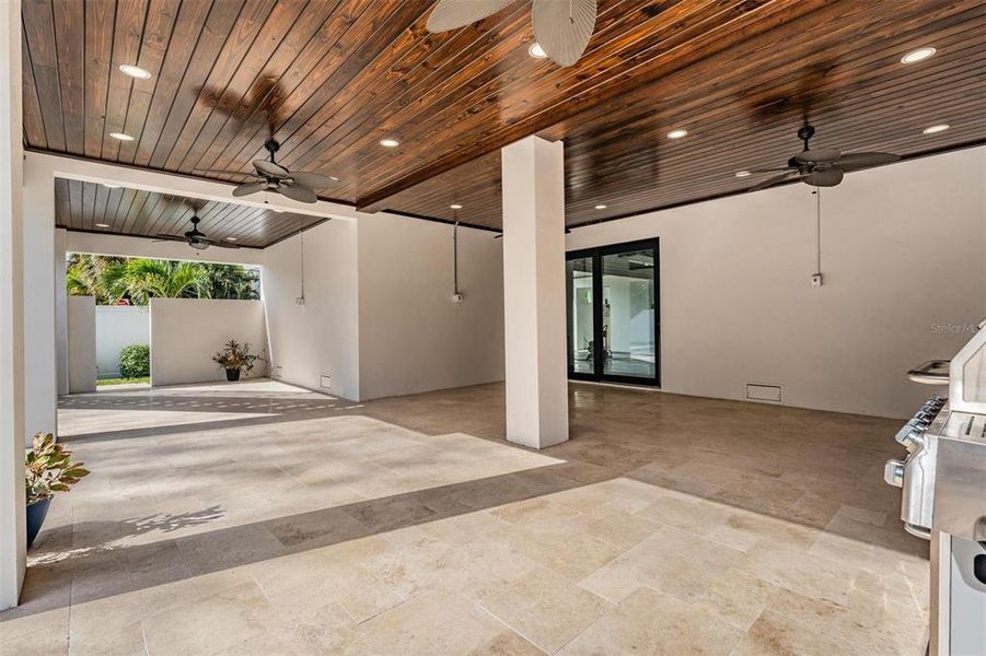 Exterior details and patio area of a home in , Tampa (Image 40).