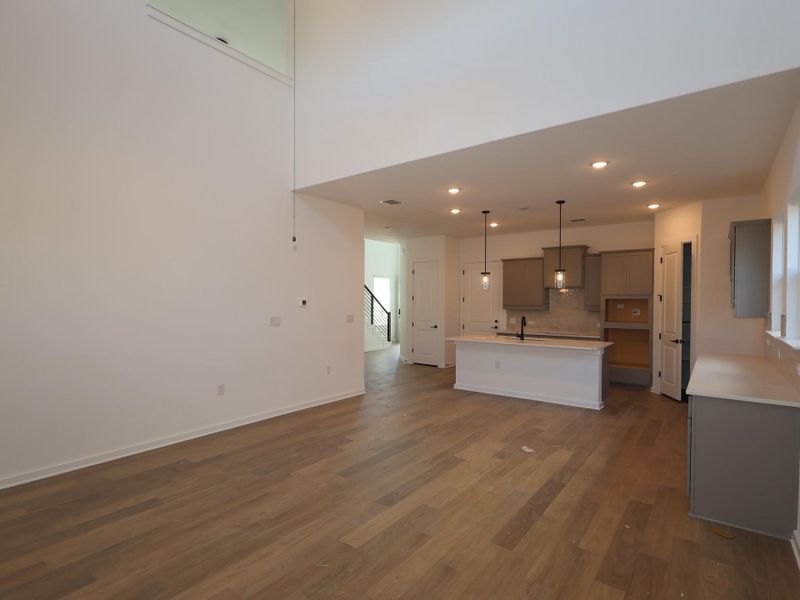 Spacious, unfurnished interior of a new home in Estancia West, Manchaca (Image 22).