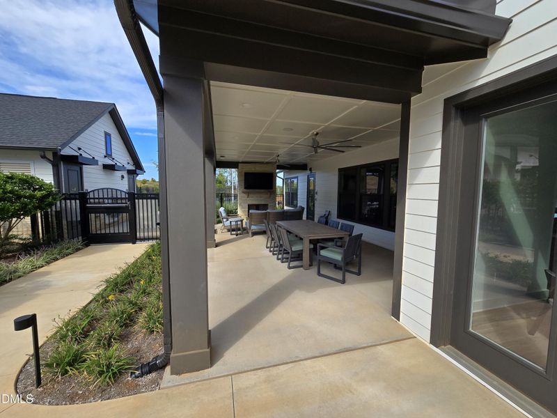 1000015341 1000015341