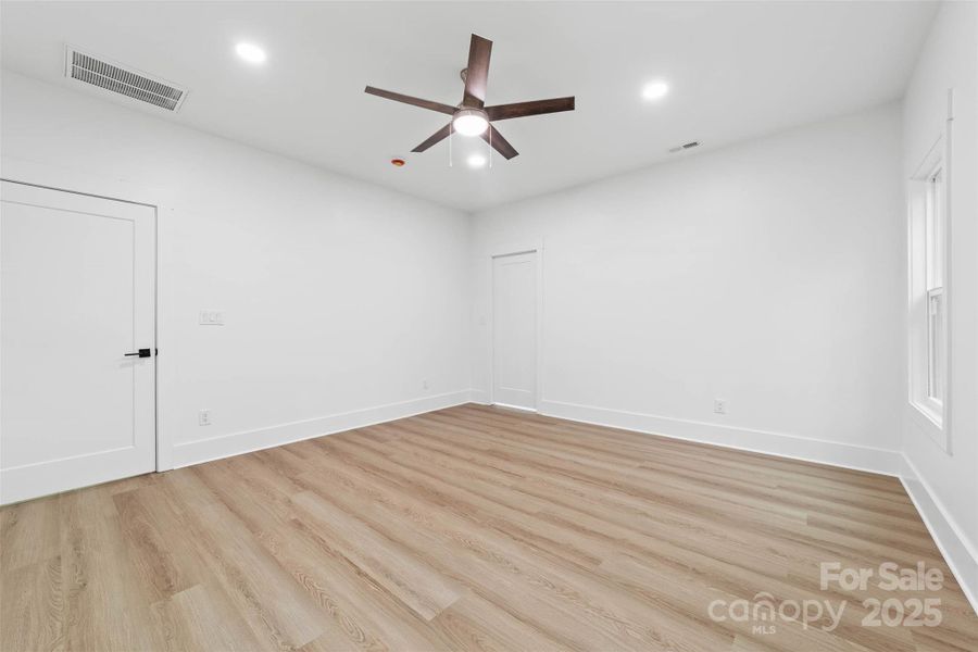 Spacious, unfurnished interior of a new home in , Cherryville (Image 29). Spacious, unfurnished interior of a new home in , Cherryville (Image 29).