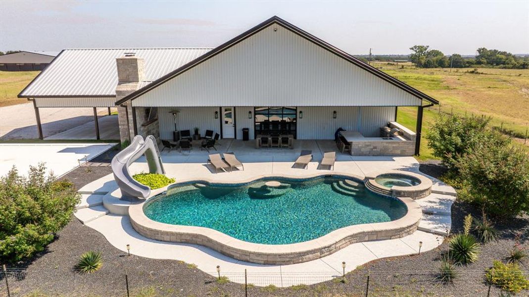 Community amenities in , Stephenville (Image 25). Community amenities in , Stephenville (Image 25).