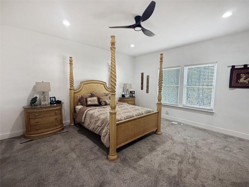 Furnished interior view inside a new home in , Brookeland (Image 10).