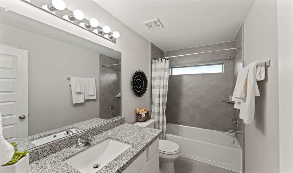 Hall bath (*Photo not of actual home and used for illustration purposes only.) Hall bath (*Photo not of actual home and used for illustration purposes only.)