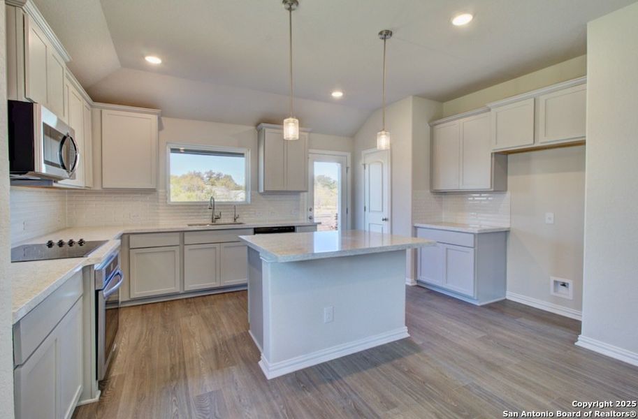 Furnished interior view inside a new home in Casinas at Gruene, New Braunfels (Image 8).