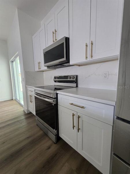 Furnished interior view inside a new home in , Seminole (Image 10).
