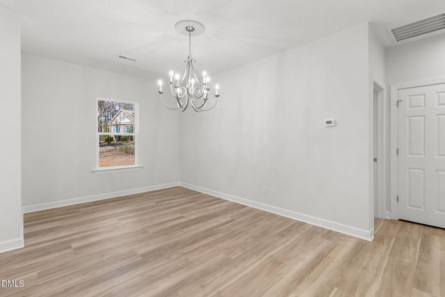 12-web-or-mls-IMG_8244 12-web-or-mls-IMG_8244