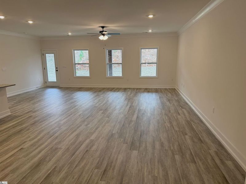 Spacious, unfurnished interior of a new home in Hidden Lake Estates, Greenville (Image 8).
