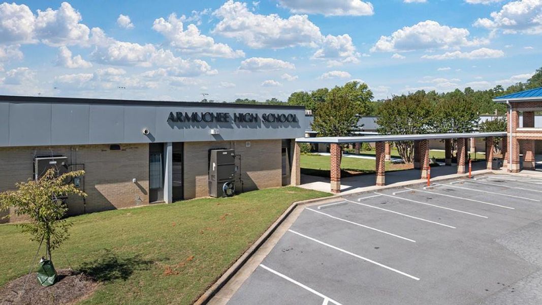 Image 43 of a home in Old Summerville Village.