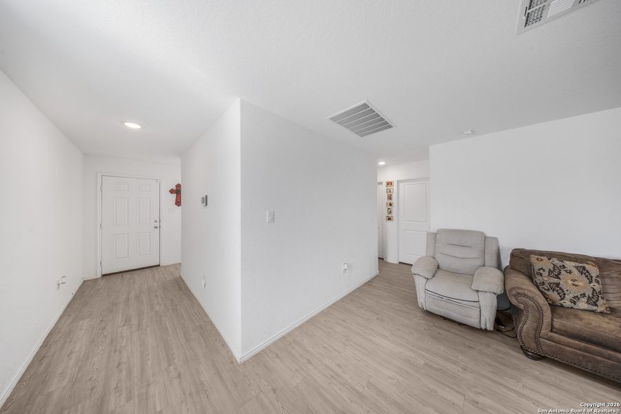Spacious, unfurnished interior of a new home in , San Antonio (Image 20). Spacious, unfurnished interior of a new home in , San Antonio (Image 20).