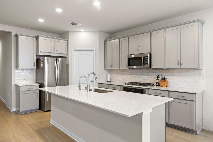 Furnished interior view inside a new home in Rolling Glen, Hutto (Image 9).