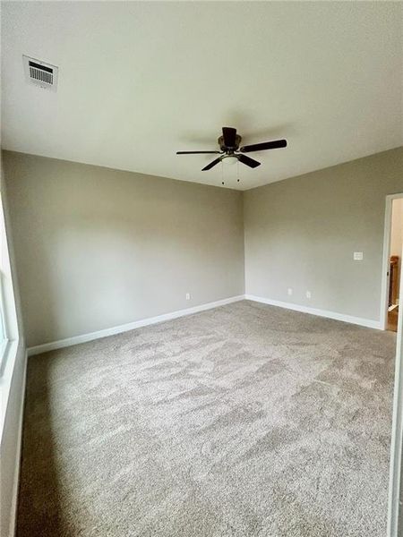 Spacious, unfurnished interior of a new home in , Atlanta (Image 39).