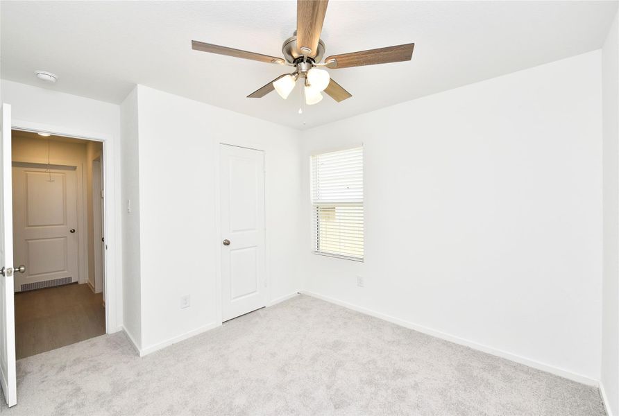 Spacious, unfurnished interior of a new home in Grand Oaks Reserve, Cleveland (Image 30). Spacious, unfurnished interior of a new home in Grand Oaks Reserve, Cleveland (Image 30).