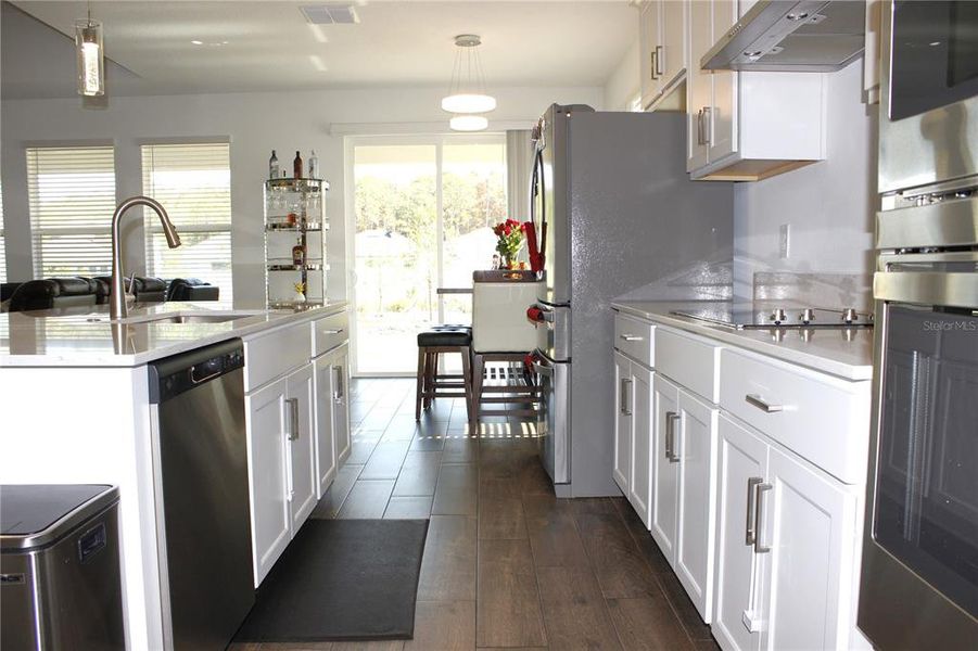 Furnished interior view inside a new home in , Lutz (Image 36).