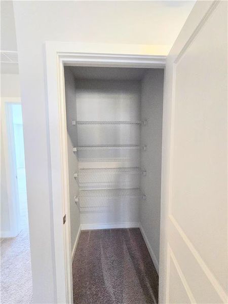 Spacious, unfurnished interior of a new home in Hawthorne Reserve, Dallas (Image 26).