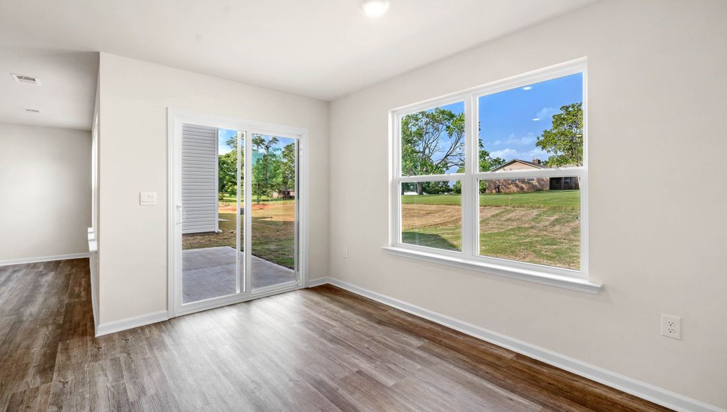 Spacious, unfurnished interior of a new home in Harrier Point, Woodruff (Image 17).