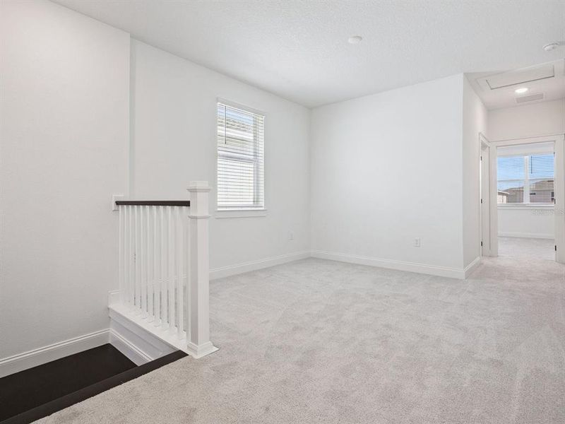 Spacious, unfurnished interior of a new home in Osprey Ranch, Winter Garden (Image 31).