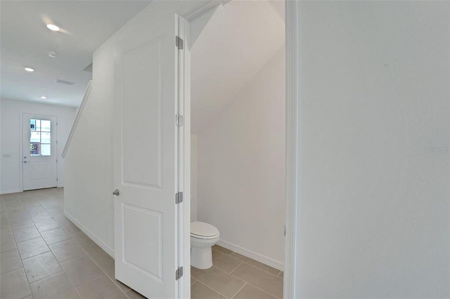 Spacious, unfurnished interior of a new home in Shores at Mirada, San Antonio (Image 19).