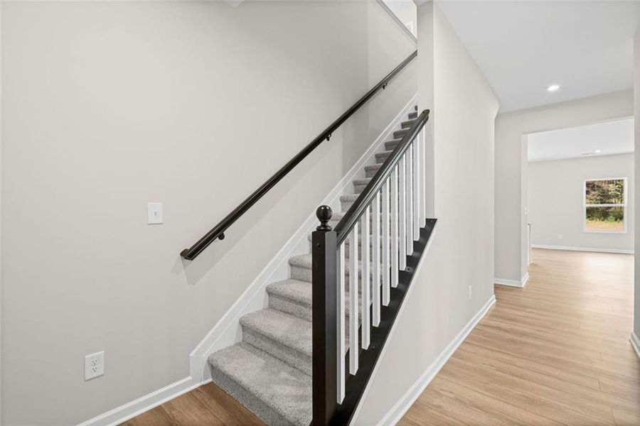 Spacious, unfurnished interior of a new home in Three Rivers, Rome (Image 35).