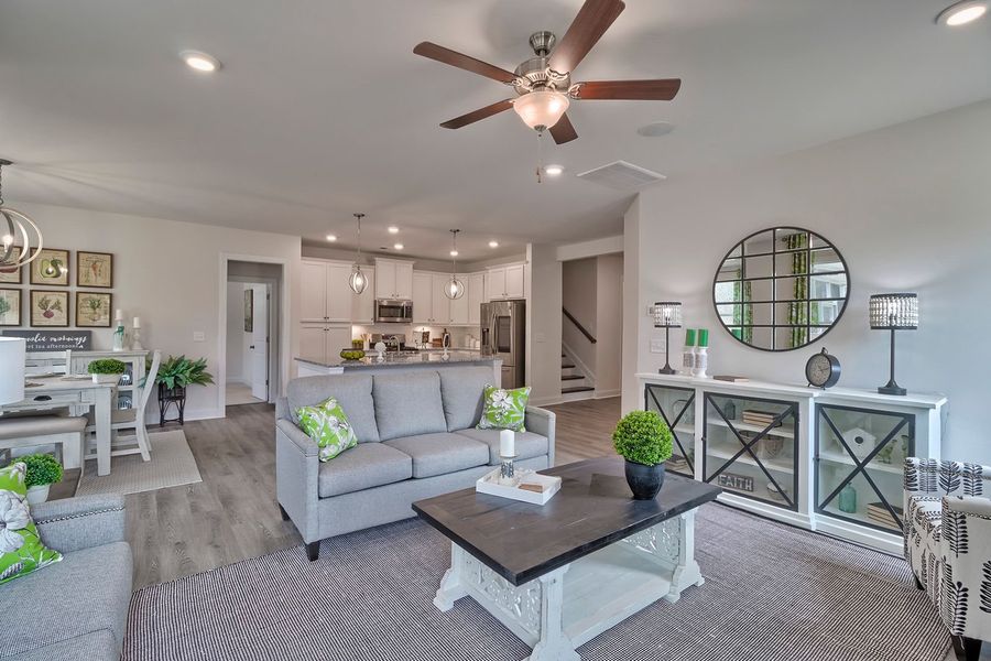 Image 6 of a home in Timberline Meadows.