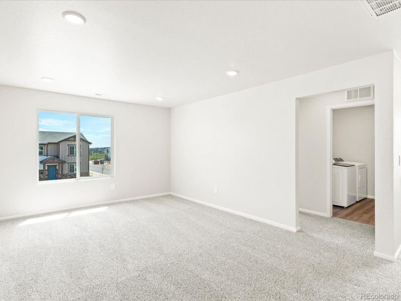 Spacious, unfurnished interior of a new home in Revere at Johnstown, Johnstown (Image 23).