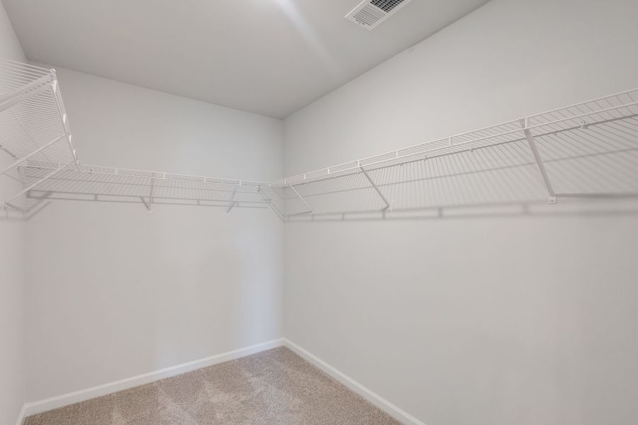Spacious, unfurnished interior of a new home in Bluefield, Lexington (Image 26). Spacious, unfurnished interior of a new home in Bluefield, Lexington (Image 26).