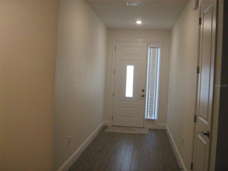 Spacious, unfurnished interior of a new home in , Lady Lake (Image 17).