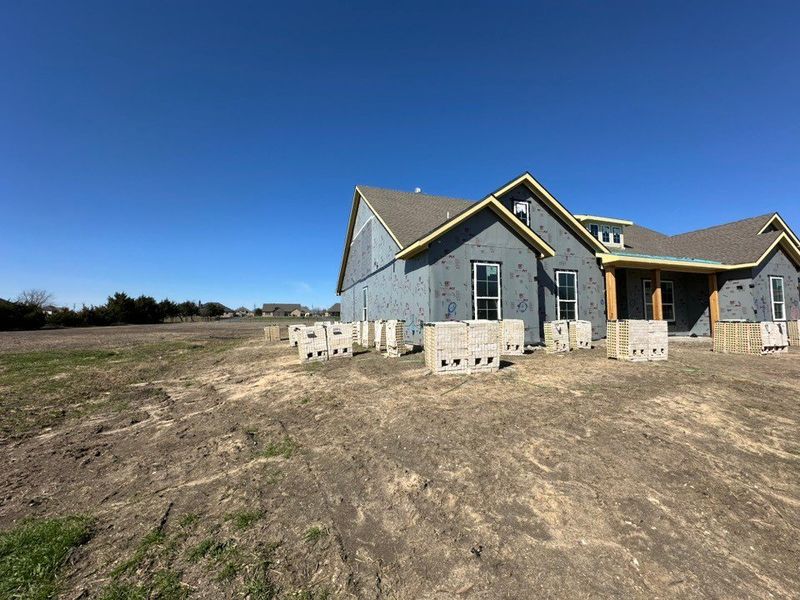 Image 22 of a home in Fannin Ranch.