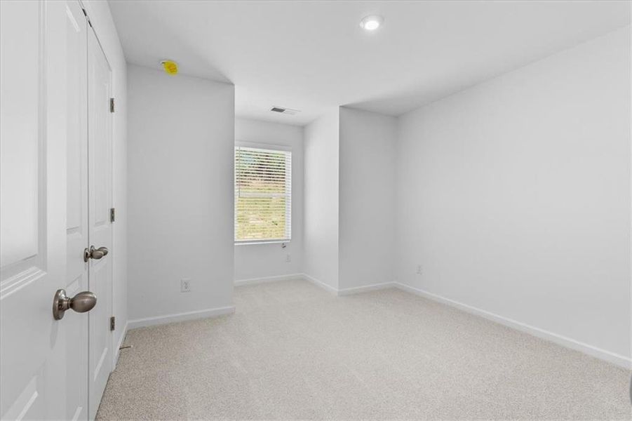 Spacious, unfurnished interior of a new home in Park Center Pointe, Austell (Image 26).