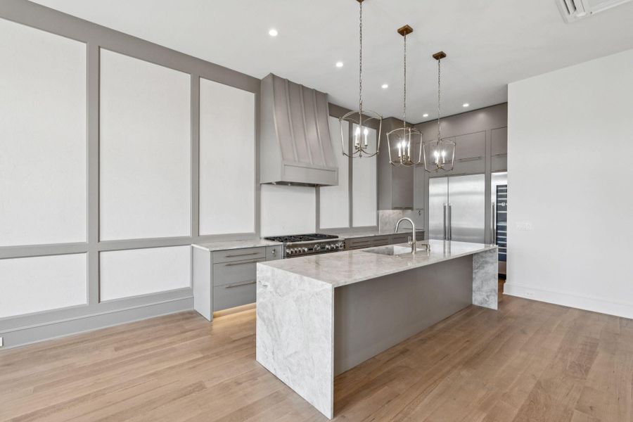 Furnished interior view inside a new home in , Charleston (Image 8).