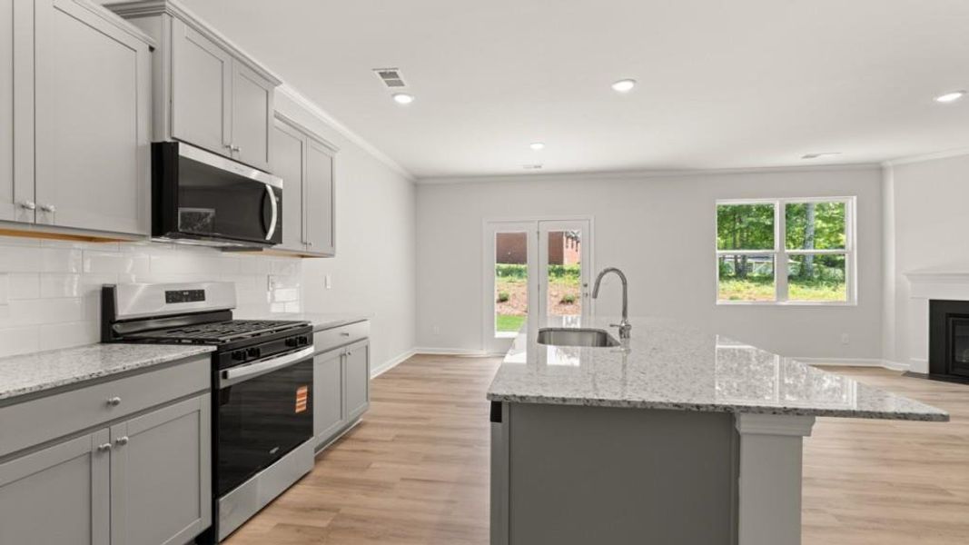 Furnished interior view inside a new home in Fairhaven, Lithia Springs (Image 9).