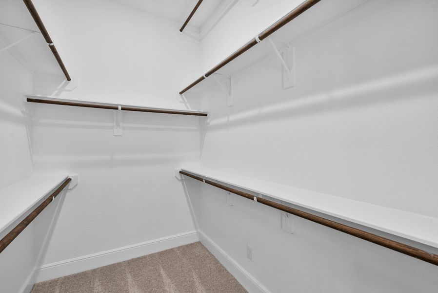 Spacious, unfurnished interior of a new home in Colton, Montgomery (Image 33).