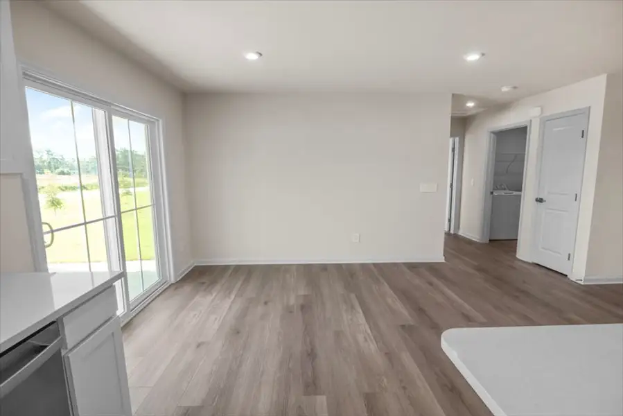 Spacious, unfurnished interior of a new home in Bronson Ridge, Greenwood (Image 9).