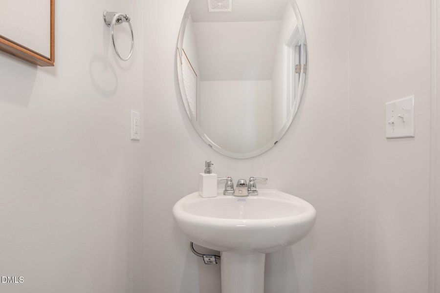 013_Powder room 013_Powder room