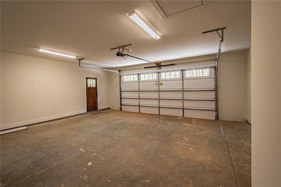 Spacious, unfurnished interior of a new home in , Dawsonville (Image 42).