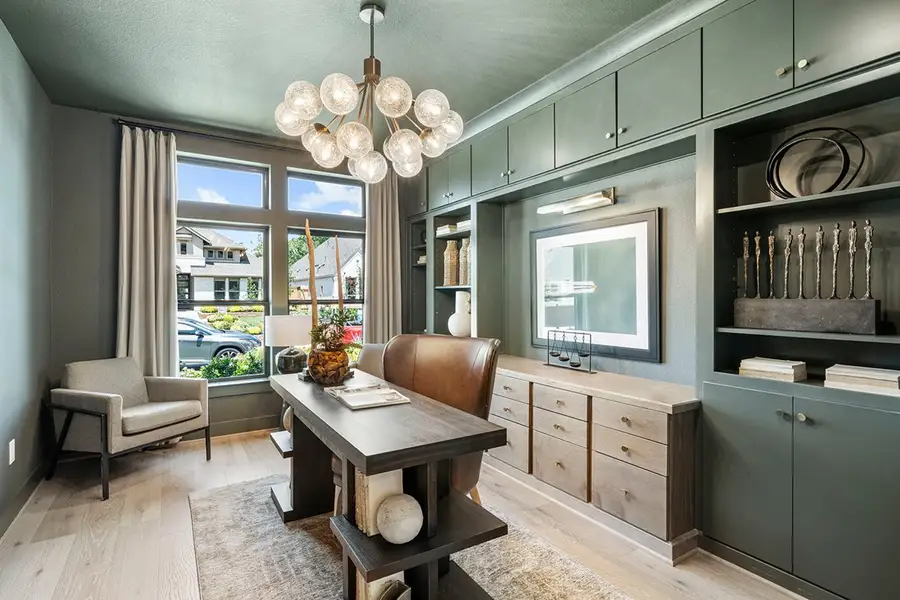 Furnished interior view inside a new home in The Highlands 50', Porter (Image 11).