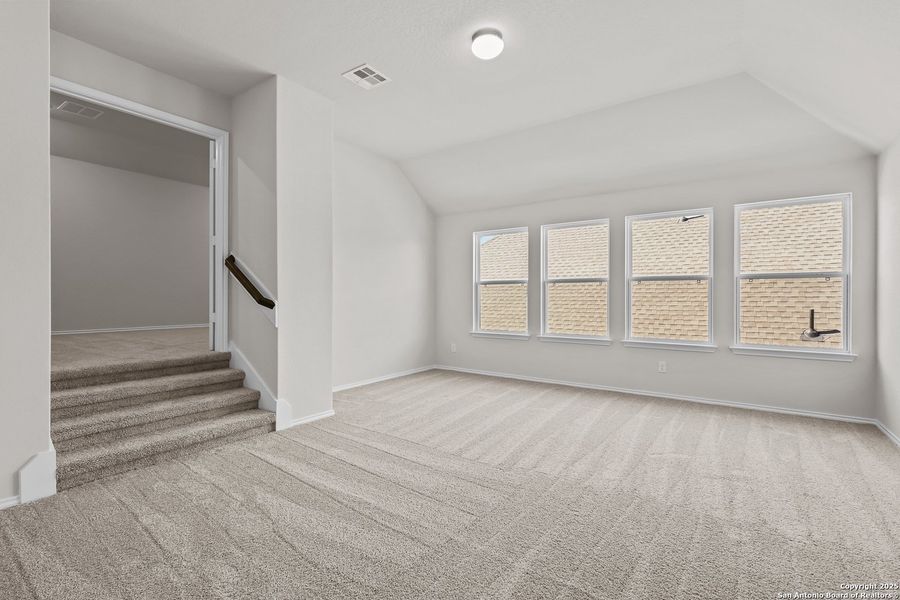 Spacious, unfurnished interior of a new home in Stillwater Ranch 45', San Antonio (Image 34). Spacious, unfurnished interior of a new home in Stillwater Ranch 45', San Antonio (Image 34).