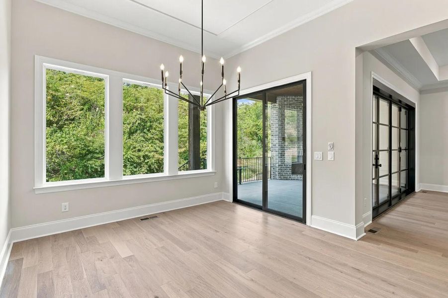 Ballentine B Dining room
