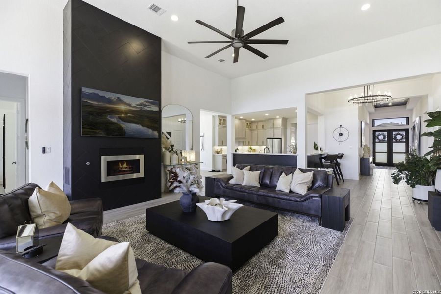 Furnished interior view inside a new home in Vintage Oaks, New Braunfels (Image 19).