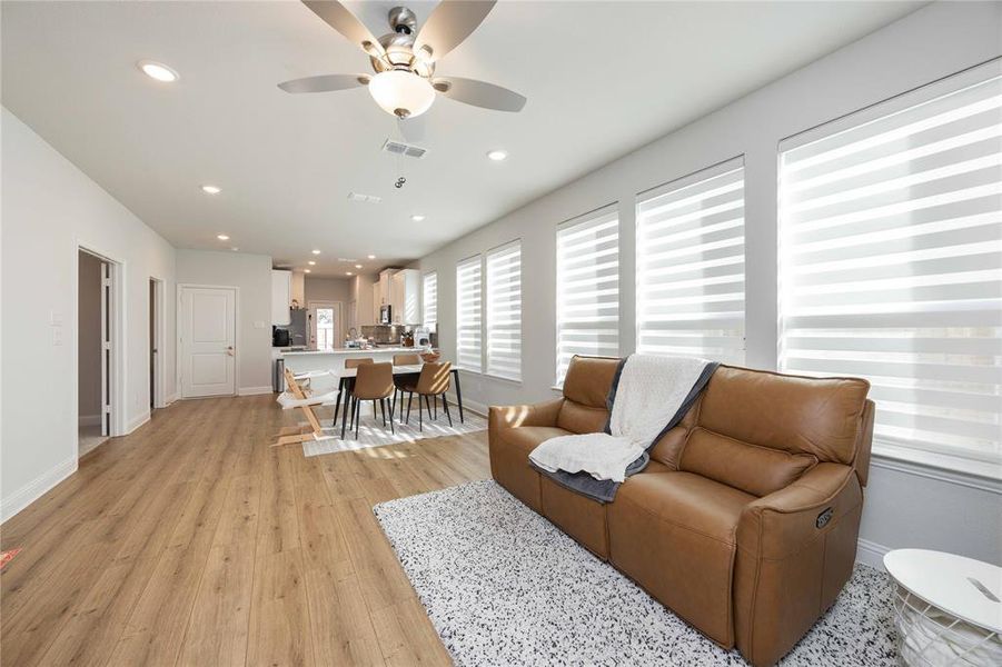 Furnished interior view inside a new home in Symmetry 37s, Frisco (Image 19). Furnished interior view inside a new home in Symmetry 37s, Frisco (Image 19).