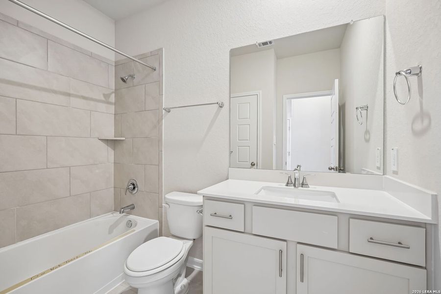 Furnished interior view inside a new home in Arcadia Ridge - Premier Series, San Antonio (Image 8). Furnished interior view inside a new home in Arcadia Ridge - Premier Series, San Antonio (Image 8).