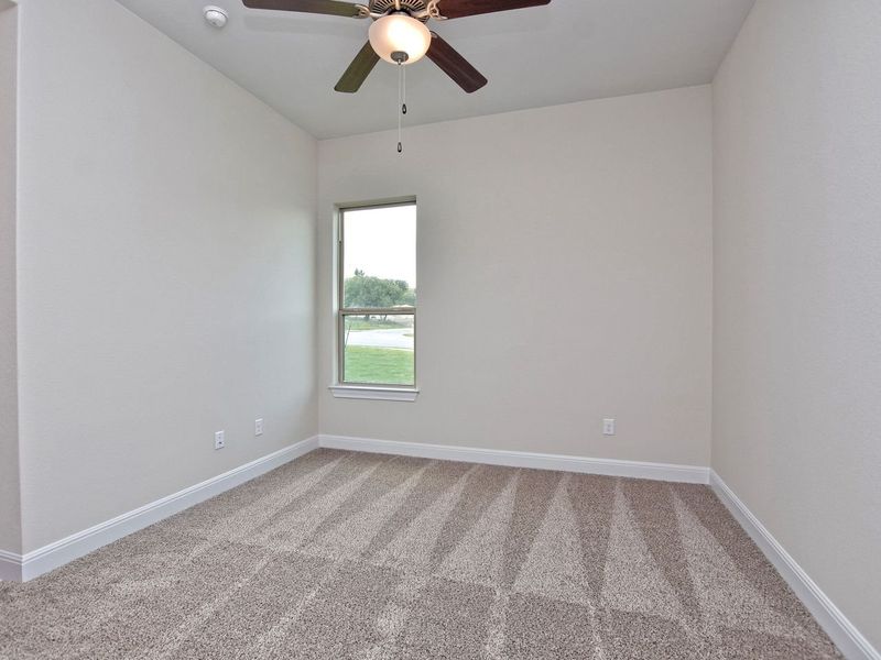 Representative unfurnished interior of a home built from the Siena II by Giddens Homes in Clearwater Ranch, Liberty Hill (Image 152).