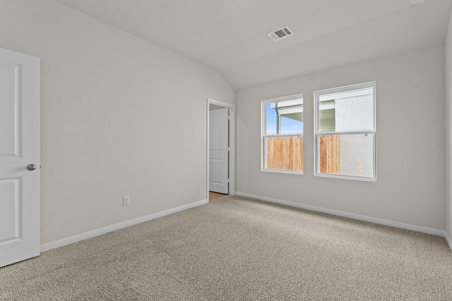 Spacious, unfurnished interior of a new home in Whisper South, San Marcos (Image 17). Spacious, unfurnished interior of a new home in Whisper South, San Marcos (Image 17).