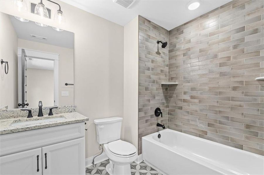 Furnished interior view inside a new home in , Carrollton (Image 15).