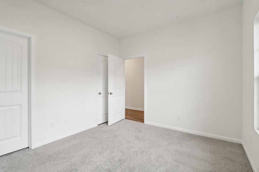 Spacious, unfurnished interior of a new home in Portrait Hills, Aiken (Image 25).