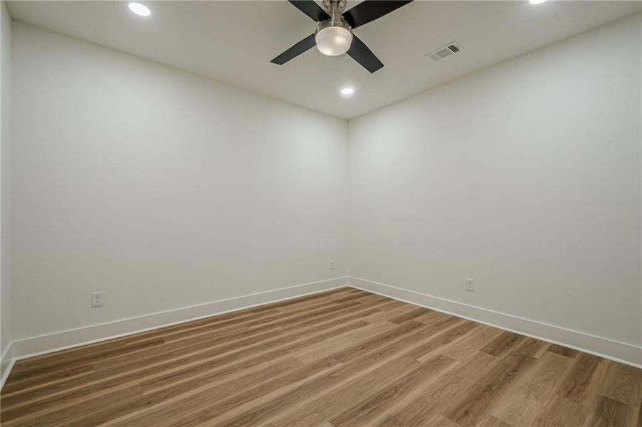 Spacious, unfurnished interior of a new home in , Woodstock (Image 39).