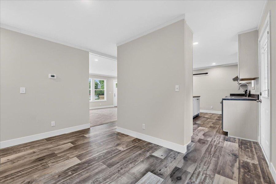 Spacious, unfurnished interior of a new home in , Walterboro (Image 38).