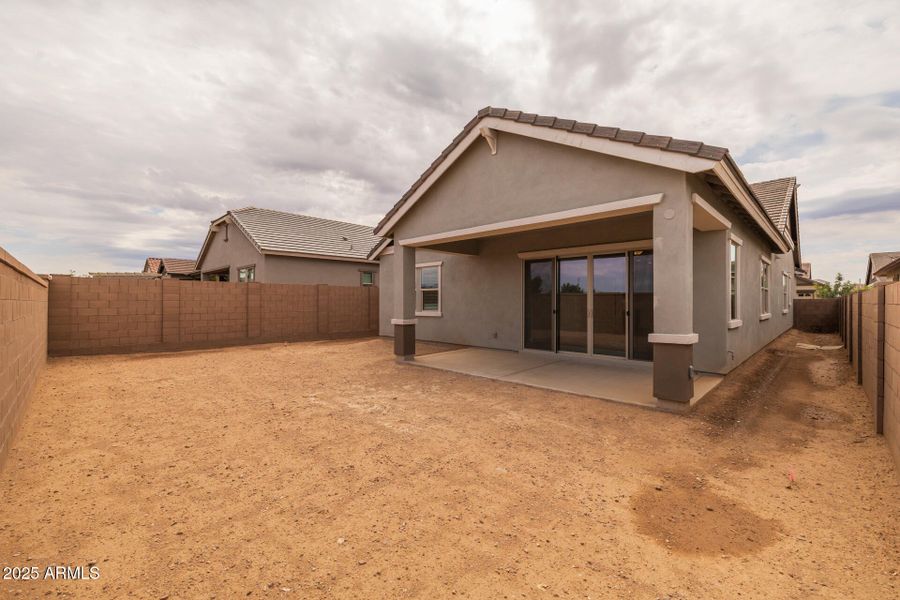 34)BACK OF HOME 34)BACK OF HOME